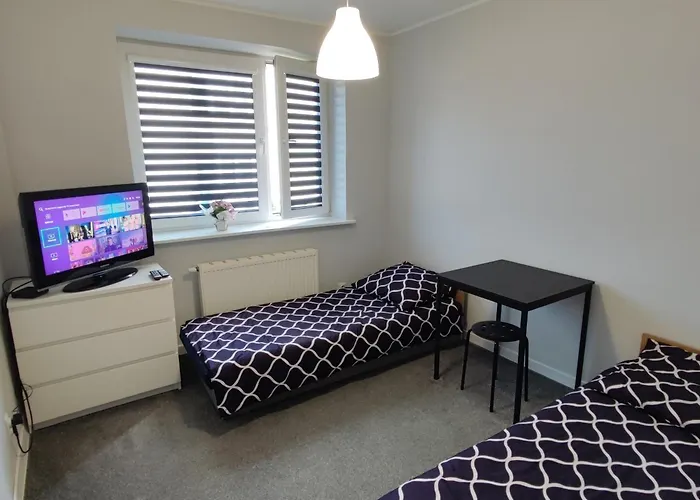 Проживание в семье Makuszynskiego